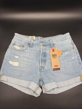 Levi's 501 Shorts Mid Rise Light Blue Rolled Cuff Denim- New with Tags Size 29